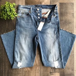 NEW Level 99 Distressed Denim Jeans Size 28